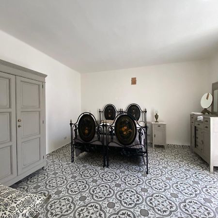 Fiori Catene Tra Le Torri Conversano Ngoại thất bức ảnh