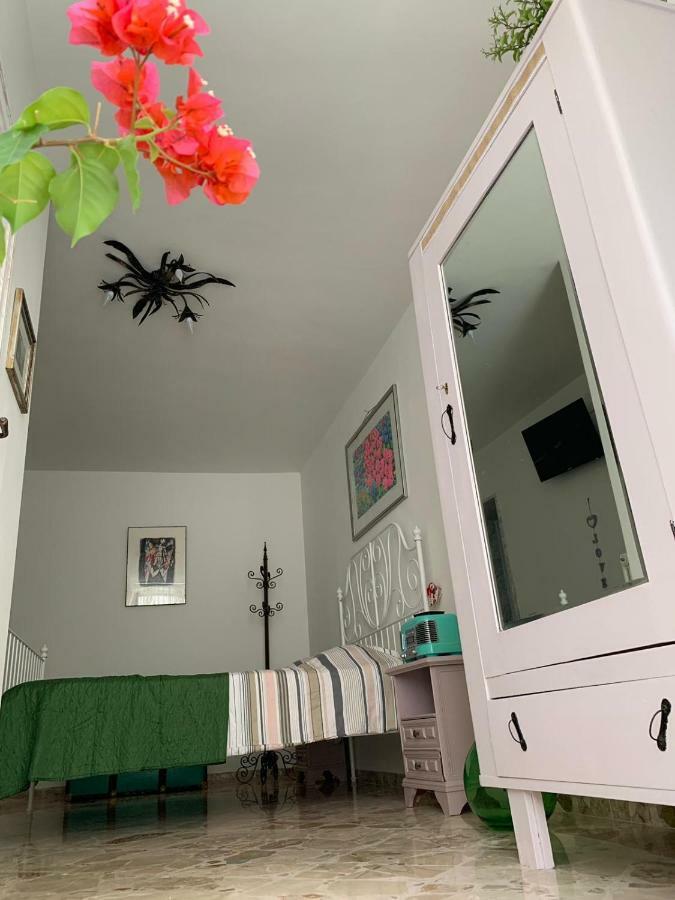 Fiori Catene Tra Le Torri Conversano Ngoại thất bức ảnh